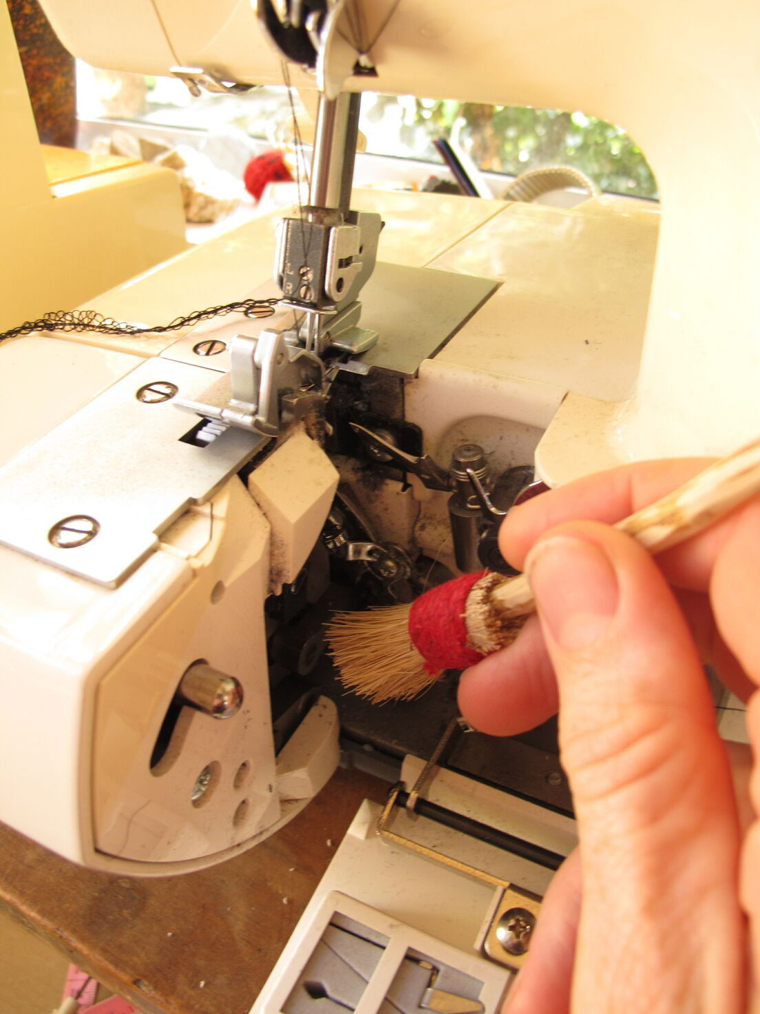 How to A Maker's Guide Make a Simple Brush — Objectspace